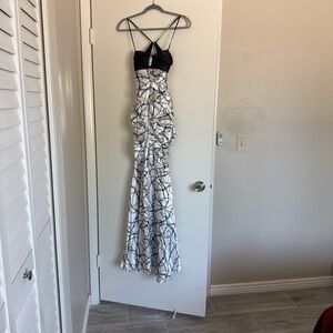 Hailey Logan by Adrianna Papell Black and White Spaghetti Strap Maxi Gown